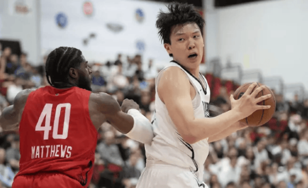 华盛通 伯瑞尔：杨瀚森来到NBA所表现出的从容与快乐，令人印象深刻